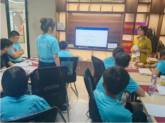 以梦为马,不负韶华——BMA青少年学习研究中心“学习力与学业规划”训练营圆满结束 以梦为马,不负韶华——BMA青少年学习研究中心“学习力与学业规划”训练营圆满结束